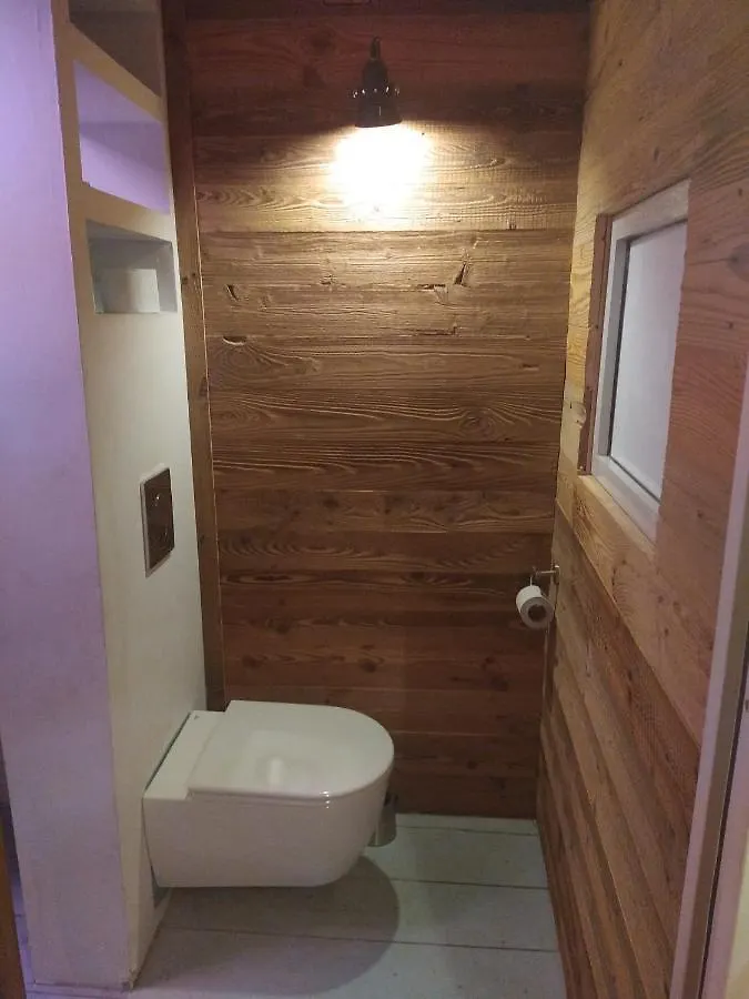 Bel appartement centre village/Netflix/Cheminée Saint-Étienne-de-Tinée